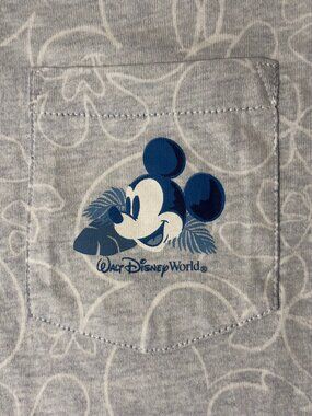 NWT Disney Parks Mickey Mouse Pocket Tee Gray Small